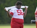 Tampa Bay Buccaneers sign 400-plus pound defensive tackle Desmond Watson