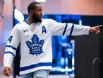 Blue Jays fans dismiss fears of Maple Leafs curse as team heads to World Series: 'Vladimir Guerrero Jr. is not Auston Matthews'