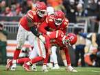 NFL ROUNDUP: Chiefs' latest win could prove costly as Mahomes injures ankle