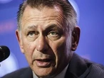 Los Angeles Kings hire former Red Wings, Oilers exec Ken Holland as GM