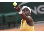 Toronto teen Victoria Mboko falls to Olympic champ Zheng Qinwen at French Open