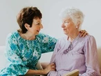 DEAR ABBY: Outings with older sister reveal ominous signs