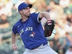 Blue Jays return to their winning ways by holding off the A's in Sacramento