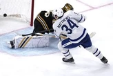 Auston Matthews turns it up with three-point night as Maple Leafs slay Bruins in Game 2