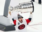 Is a Hurricanes Stanley Cup champion selling hockey sticks on Facebook Marketplace?