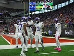 Jordan Addison’s late touchdown gives Vikings 21-17 win over Browns in London