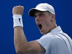 Canada’s Shapovalov advances to Mifel Tennis Open final with win over Walton