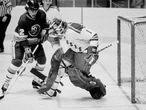 Wayne Thomas, ex-NHL goalie, assistant and executive dies at 77