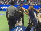 Fan attempts to open Jannik Sinner’s bag after match at U.S. Open