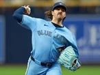 Blue Jays let another one slip away as struggles at Tropicana Field continue