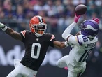 Jaguars and Browns trade cornerbacks, with Campbell going to Cleveland and Newsome to Jacksonville