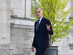 LILLEY: Carney cleans up a Bubbly mess from his cabinet