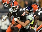 Browns rookie Shedeur Sanders has rough debut after Dillon Gabriel exits with possible concussion