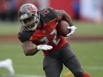 Former Buccaneers All-Pro running back Doug Martin dead at 36