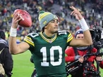 Jordan Love throws 3 TD passes, Packers beat Chiefs for 3rd straight win