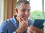 DEAR ABBY: Starstuck father can’t play it cool around celebrities