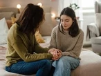 DEAR ABBY: Mother dumps all of her problems in teen’s lap