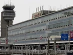 Travellers could see delays after bomb threats at Canadian airports: NAV Canada