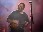 Noah Kahan makes Toronto fans promise not to poop their pants at Rogers Stadium show