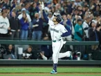 Jorge Polanco’s 2 home runs help Mariners even ALDS with Tigers