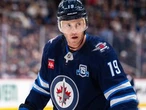 Jonathan Toews returns to NHL with hometown Jets after being out 2 seasons with long COVID