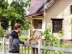 DEAR ABBY: Neighbours don’t miss opportunity to wheel and deal