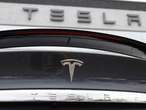 Tesla recalling more than 125,000 vehicles to fix seat belt warning system