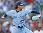 Blue Jays' Kevin Gausman a little shaky to start, and Braves took advantage