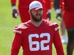 Chiefs trading all-pro lineman Joe Thuney to Bears for 2026 draft pick