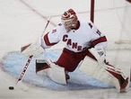 Hurricanes go back to ex-Leaf Frederik Andersen for Game 4 of East finals
