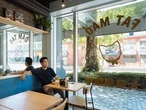 Angus An’s Fat Mao marks 10 years of Thai noodle success in Vancouver