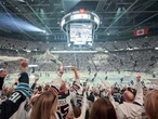 Avalanche coach Bednar got goosebumps from atmosphere in Jets’ arena  