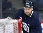 Jets Niederreiter ready to roll after suffering scary slice  