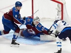 Avs dismantle Jets in a 6-2 Game 3 thumping to take 2-1 series lead