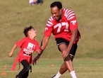 Sport Calgary pairs kids with Stampeders for flag football program