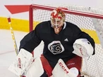 Flames goalie Jacob Markstrom out week-to-week with fractured finger