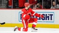 Canadiens sign Montreal-born centre Joe Veleno to one-year deal