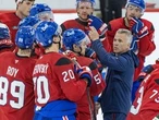 Cowan: Martin St. Louis gains valuable experience leading young Canadiens