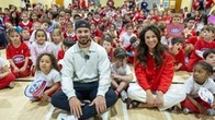 Cowan: Merton School students give Canadiens' Alexandre Carrier and his wife, Alicia Lessard, a warm welcome