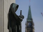 Josh Dehaas: Supreme Court gives police greater license to snoop around your home