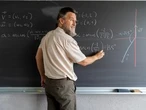 Randall Denley: Unions see to it that Ontario students don't have enough teachers