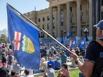 André Pratte: Premier Smith’s very risky referendum bet