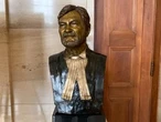 Yuan Yi Zhu: Canada's tasteless, attention-seeking, unproductive chief justice