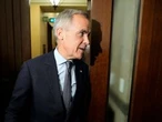 FIRST READING: Elected as a Trump-fighter, Carney now boasting of close Trump ties
