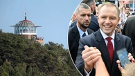 Nawrocki nie przejmuje się rozłamem w PiS. Otwiera prezydencką rezydencję w Juracie