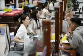 Cải cách tiền lương phù hợp mô hình chính quyền địa phương 2 cấp