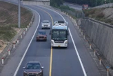 Tạm dừng khai thác tuyến cao tốc Cam Lộ - La Sơn vào ban đêm