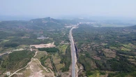 Diện mạo cao tốc Chí Thạnh - Vân Phong trước ngày thông xe toàn tuyến