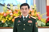 Đại tướng Phan Văn Giang giữ chức Phó thủ tướng kiêm Bộ trưởng Quốc phòng