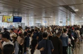 Hàng loạt chuyến bay không thể đáp Tân Sơn Nhất